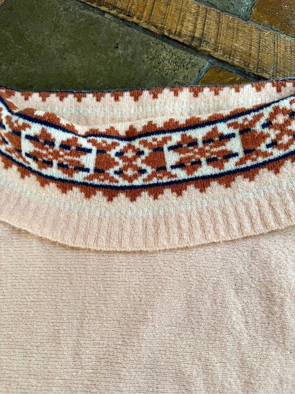 Wrangler Retro Geometric Cowl Neck Pink Size Medium - Picture 5 of 7